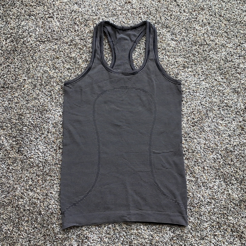 Lululemon Swiftly Tech Racerback Tank Top; sz 4